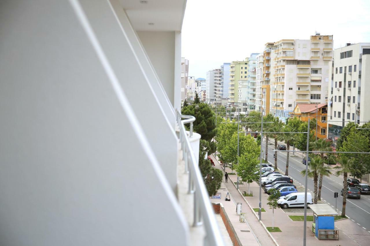 Hotel Vila Mare Durrës Exterior foto
